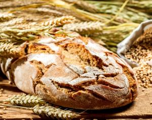 Бездрожжевой хлеб в домашних условиях Процесс формирования изделий и их выпечка в духовке