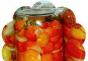 Jak uchovat rajčata na polovinu na zimu: recepty na nakládání