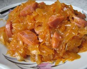 Stewed cabbage: very tasty classic recipes