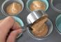 Jak vyrobit papírové vložky do muffinů